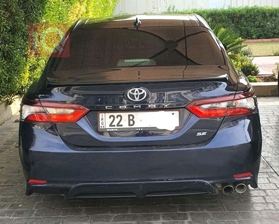 تۆیۆتا کامری